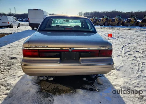 1997 Mercury Grand Marquis Ls z USA, uszkodzony, nr VIN 2MELM75W3VX616547